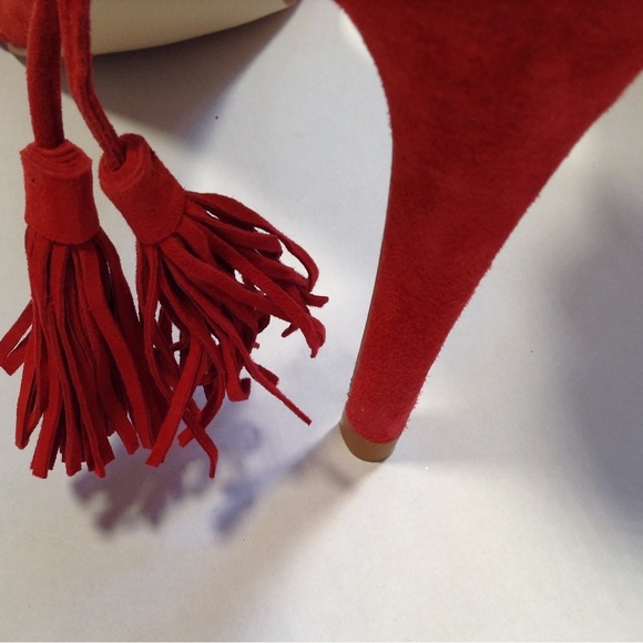 Steve Madden Sassey red suede sandals 9.5 B with 4 inch heels - Picture 8 of 10